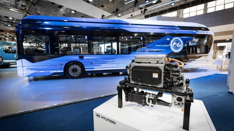 IVECO BUS E-WAY H2_KV-thumb-